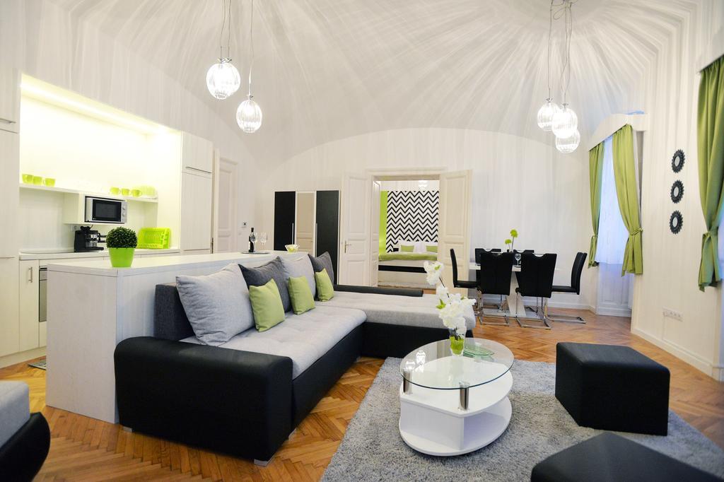 Varkapitany Apartman Eger Ngoại thất bức ảnh