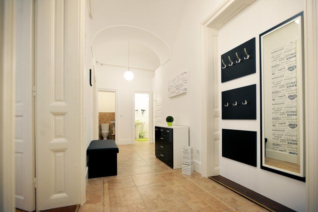 Varkapitany Apartman Eger Ngoại thất bức ảnh
